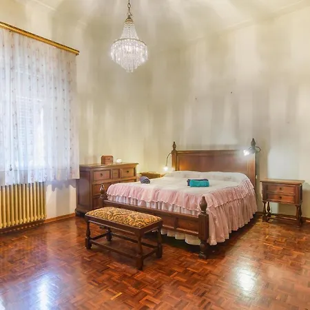 Holiday home Stunning In With Wifi Piombino